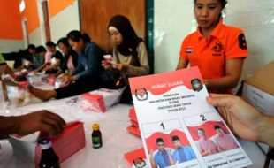 FOTO PILKADA 2015 : Inilah Surat Suara Pilkada Blitar