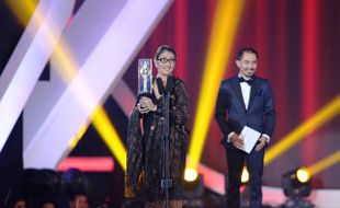 FESTIVAL FILM INDONESIA 2015 : Sementara, Pendekar Tongkat Emas Dominasi Piala Citra 2015