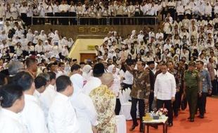 HUT PGRI : Kali Pertama HUT PGRI Tak Dihadiri Presiden, Kehadiran Puan Disoraki