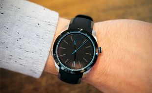 KEJAHATAN SIBER : Smartwatch Jadi Target Penjahat Siber