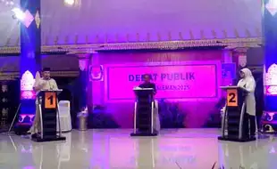 PILKADA SLEMAN : Debat Cabup-Cawabup Diwarnai Gambar yang Tak Muncul dan Gaduh Pendukung