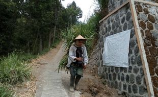 LONGSOR BOYOLALI : Penyebab Longsor Lereng Merapi: Tebing Ditanami Sayuran!