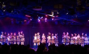 NATAL 2015 : JKT48 Pentaskan Christmas Song Charity Event