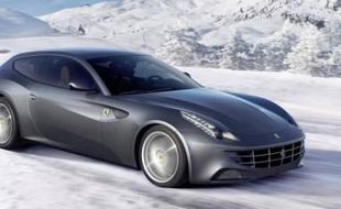 MOBIL FERRARI : Hatchback Ferrari FF Ganti Baju, Meluncur 2017