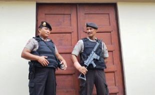 HARI NATAL 2015 : Polisi Kota Madiun Dilarang Cuti, Ini Alasannya…