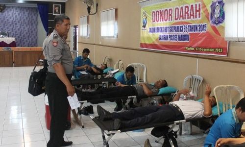 HUT Satpam Dirayakan Sumbang Darah di Mapolres Madiun