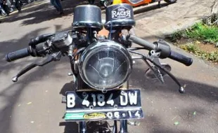 MODIFIKASI MOTOR : Honda GL100 Adopsi Gaya Cafe Racer, Begini Jadinya