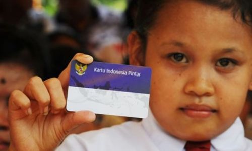 BANTUAN PENDIDIKAN : Disdikpora Solo Siap Sosialisasikan SE KIP