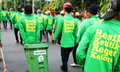 SAMPAH MADIUN : Warga Madiun Ingin Denda dan Sanksi Fisik Pembuang Sampah Sembarangan