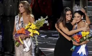 INSIDEN MISS UNIVERSE 2015 : Sempat Menangis, Begini Komentar Miss Colombia yang Batal Menang