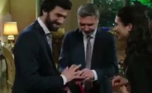 CINTA ELIF ANTV : Elif dan Omer Resmi Bertunangan