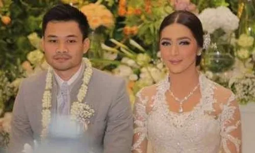 KABAR ARTIS : Beda Usia 8 Tahun, Ini Alasan Nabila Syakieb Mau Dinikahi Reshwara