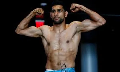 AMIR KHAN VS ALVAREZ : Berstatus Underdog, Amir Khan Tertekan