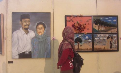 PAMERAN SENI RUPA : "Golongan Darah S" Pamerkan Puluhan Karya Seniman Muda