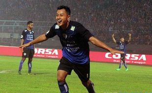 PIALA JENDERAL SUDIRMAN 2015 : Dilirik Tim Malaysia, Samsul Fokus Bawa Arema Juara Dulu