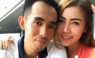 KABAR ARTIS : Suryono Angkat Jempol atas Perselingkuhan Bella Shofie