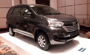 HARGA MOBIL : Harga Daihatsu Xenia dan Terios 2016 Naik Rp4 Juta