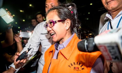 SUAP KEMENTERIAN PUPR : Damayanti Divonis 4,5 Tahun dan Denda Rp500 Juta