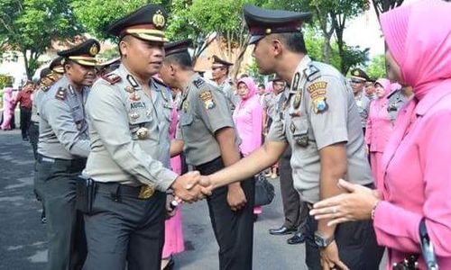 Polresta Madiun Upacarakan Kenaikan Pangkat 91 Personel