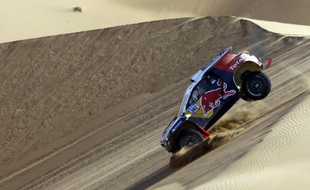 RELI DAKAR 2016 : Peterhansel Buktikan Ambisinya