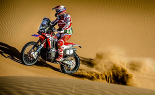 RELI DAKAR 2016 : Honda Persiapkan Motor Untuk Hadapi Pekan Kedua