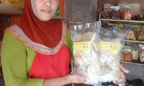 KULINER KULONPROGO : Dusun Pereng, Sentra Emping Garut Khas Kulonprogo