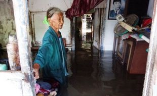 FOTO BANJIR JOMBANG : Begini Air Genangi Rumah di Jombang