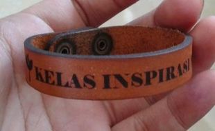 KELAS INSPIRASI MAGETAN : Relawan Jual Gelang Kulit, Mau?