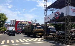 AGENDA SEMARANG : Gara-Gara Event Projam, Ruas Jl. Pemuda Macet