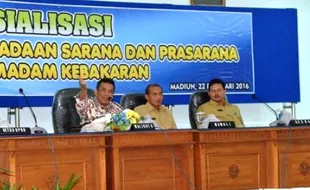 KEBAKARAN MADIUN : Warga Pertanyakan Mobil Damkar Rp32 M