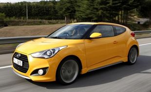 MOBIL HYUNDAI: Hyundai Boyong Genesis dan Veloster ke Indonesia