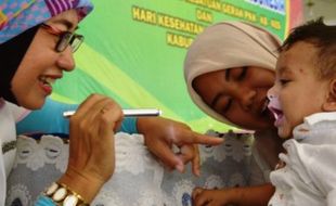 PNS SEMARANG : 71 Bidan Honorer Terima SK Pengangkatan