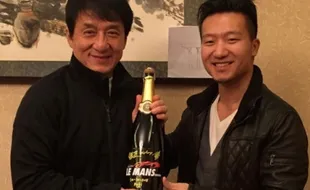 KABAR ARTIS : Jackie Chan Terjun ke Balap Le Mans 24 Jam Paris 2016