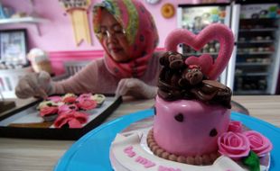 TIPS DAPUR : 3 Langkah Jitu Tingkatkan Kemampuan Anda Bikin Kue