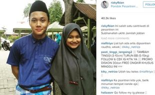 INSTAGRAM ARTIS : Foto Bareng Santriwati Cantik, Anak Sule Bikin Heboh Fans