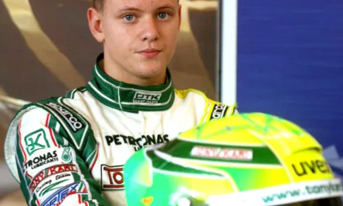 MASA DEPAN PEMBALAP : Schumacher Jr Gagal Promosi ke F3