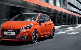 MOBIL PEUGEOT : Peugeot 208 Blue HDi Jadi Mobil Terbersih