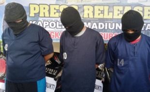 FOTO PENCURIAN MOTOR : Inilah Alap-Alap Motor Madiun…