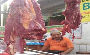 HARGA DAGING SAPI : Bertahan di Rp120.000, Kapan Turun Lagi?