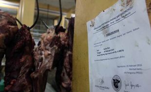 HARGA KEBUTUHAN POKOK : Stok Sapi Potong Kurang, Harga Daging Sapi Terpaksa Naik