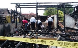 KEBAKARAN MADIUN : Korban Kebakaran di Madiun Butuh Bantuan