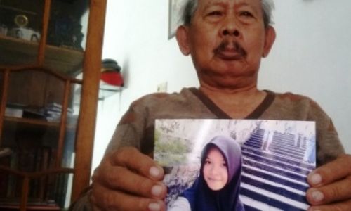 FOTO ORANG HILANG MADIUN : Kakek Ini Sedih Cucu Manisnya Hilang