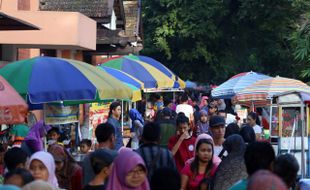 CFD Solo, Pengamat: Harusnya Pemkot Buka Ruang Diskusi Soal Zonasi PKL