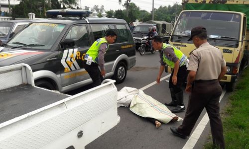 KECELAKAAN BOYOLALI : Hindari Truk Berhenti, Pengendara Motor Tewas Dihantam Trailer