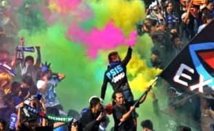 LAGA PERSAHABATAN :  Panser Biru Mundurkan Laga PSIS Vs PSS