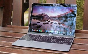 LAPTOP TERBARU : Macbook Pro Versi Baru Dijadwalkan Rilis 27 Oktober 2016