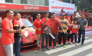 UNDIAN BERHADIAH : Karyawan Pabrik Dapat Honda Brio, Sempat Tak Percaya Malah Tantang Tim Telkomsel