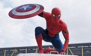 FILM MARVEL : Pamer Teaser Terbaru, Spider-Man Punya Kostum Bersayap