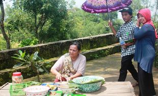 FILM TERBARU : Gunung Gambar Jadi Lokasi Syuting Utama Film Surga yang Terluka