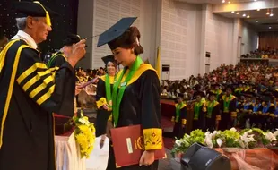 UKSW Salatiga Wisuda 758 Lulusan, Rektor Ajak Prioritaskan Keluarga